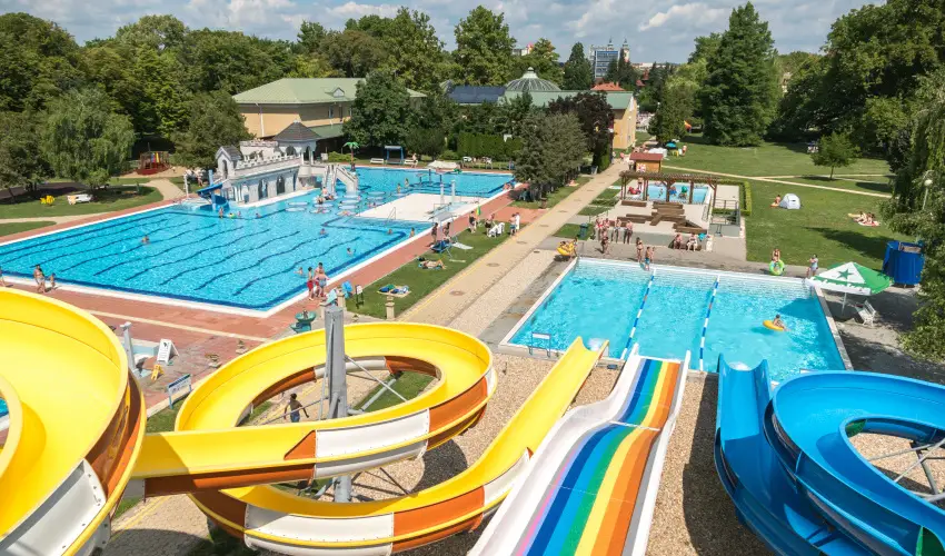Hunguest Hotel Fl�ra Eger - Okt�ber 23. hossz� h�tv�ge (min. 3 �j)