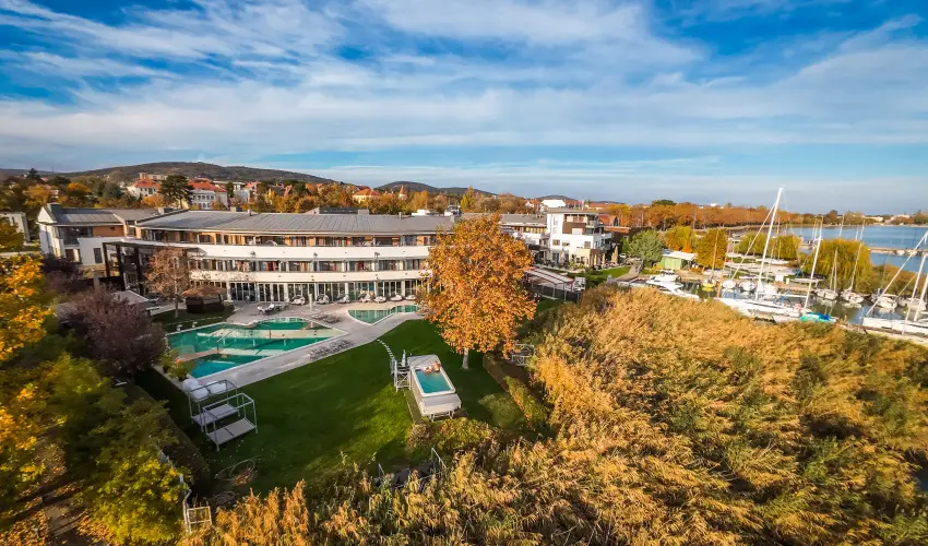 Hotel Golden Lake Resort Balatonf�red - Okt�ber 23. 