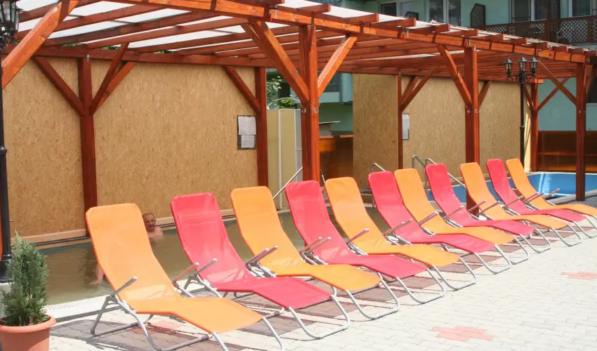 Hajnal Hotel Mez�k�vesd - Okt�ber 23. (min. 2 �j)