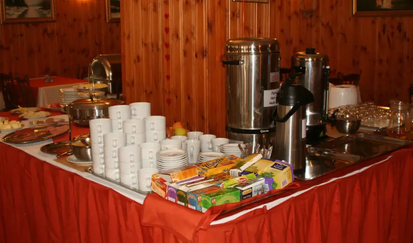 Hajnal Hotel Mez�k�vesd - Okt�ber 23. (min. 2 �j)