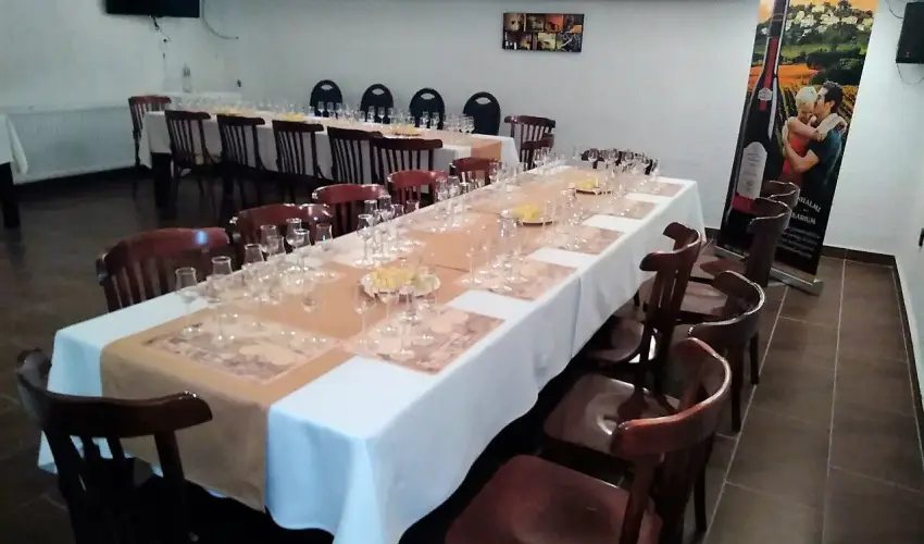 Hasik Hotel D�br�nte - Okt�ber 23. - teljes el�refizet�ssel
