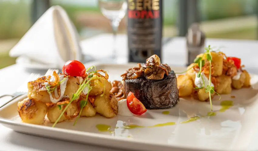 Hotel Helikon Keszthely - Oktber 23. - teljes elrefizetssel