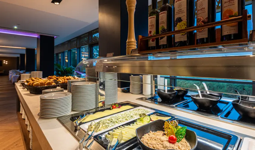 Hotel Helikon Keszthely - Oktber 23. - teljes elrefizetssel