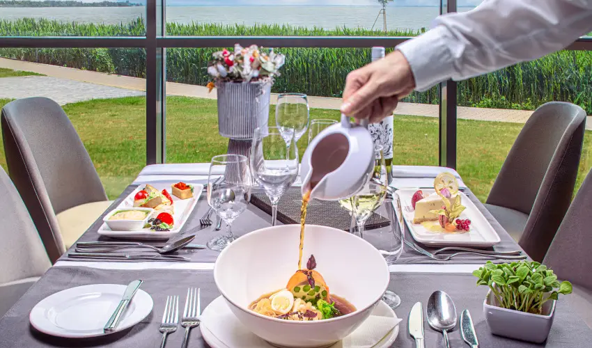 Hotel Helikon Keszthely - Oktber 23. - teljes elrefizetssel