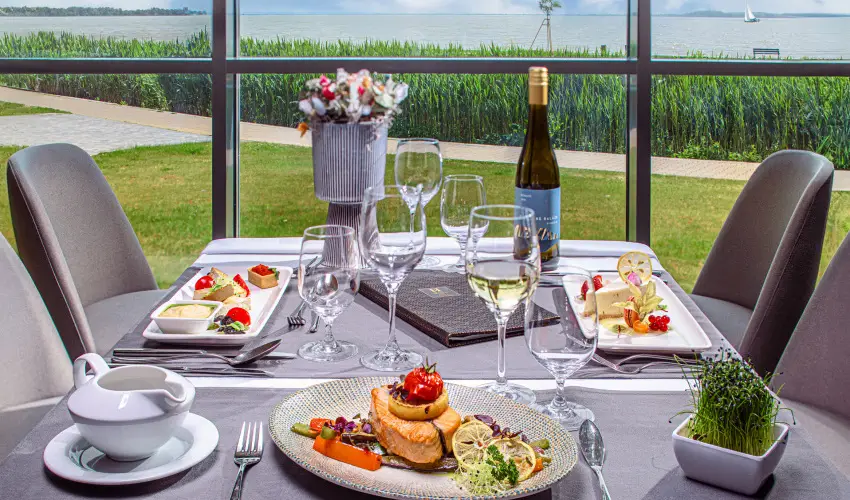 Hotel Helikon Keszthely - Oktber 23. - teljes elrefizetssel