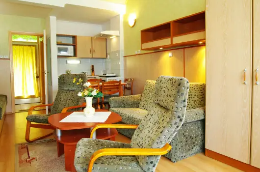 Hforrs Hotel s dlpark - Oktber 23. (min. 2 j)