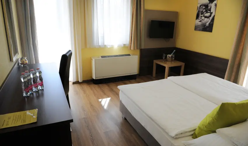 Hotel Jade Veszprm - Oktber 23.