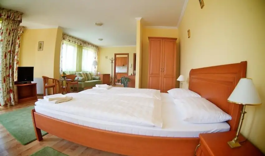 Hotel Jrja Hajdszoboszl - Oktber 23.