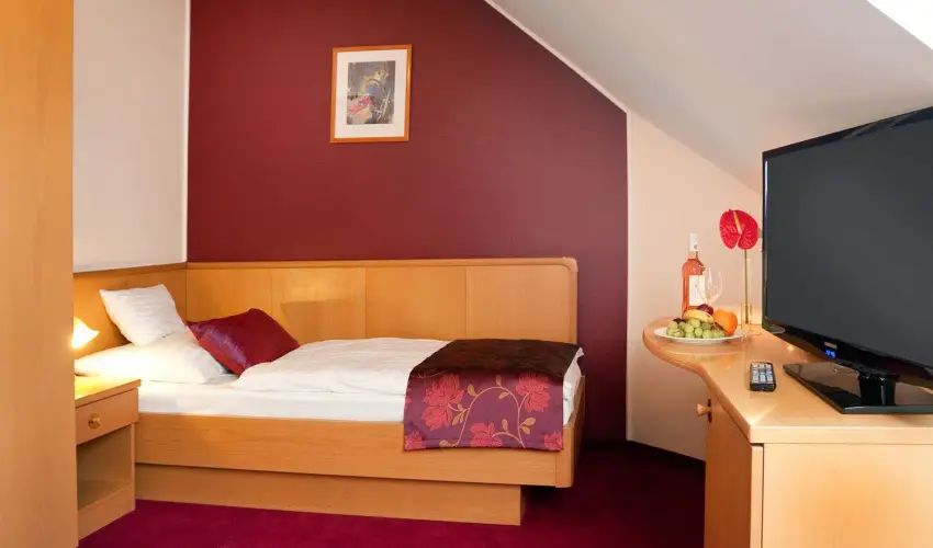 Hotel Klvria Gyr - Oktber 23. 