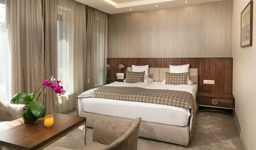 Hotel Klvria Gyr - Oktber 23. 