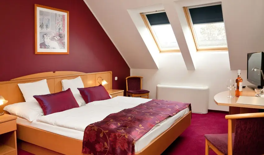 Hotel Klvria Gyr - Oktber 23. 