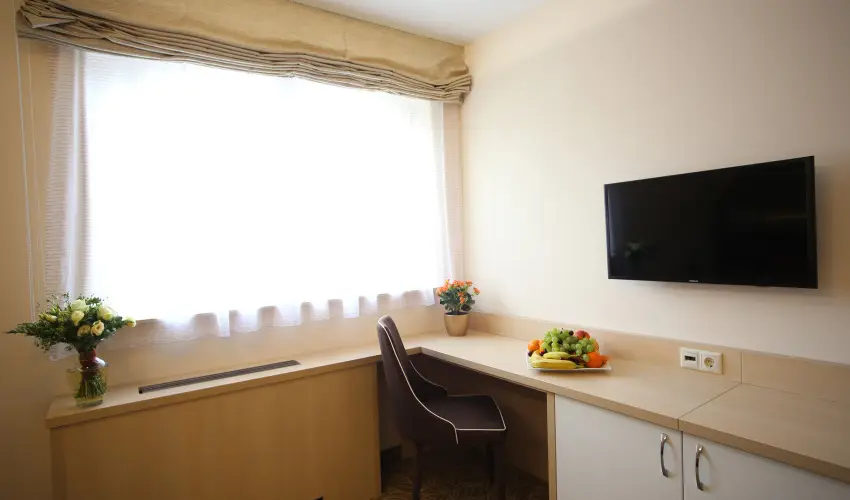 Hotel Kiss Tata - Oktber 23.