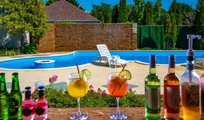 Hotel Kiss Tata - Oktber 23.