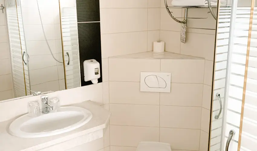 Hotel Korona Wellness, Rendezvny & Borhotel Eger Eger - Oktber 23. (min. 3 j)