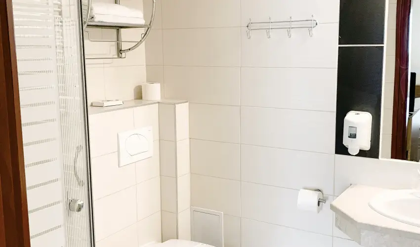 Hotel Korona Wellness, Rendezvny & Borhotel Eger Eger - Oktber 23. (min. 3 j)