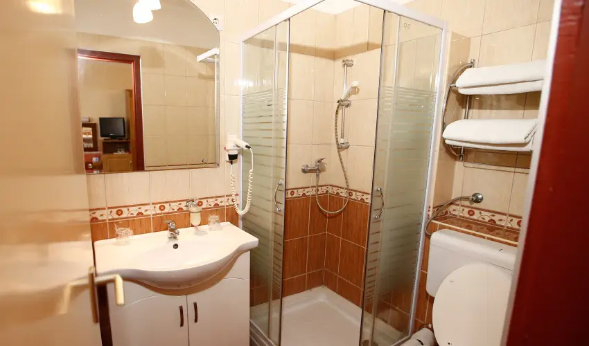 Hotel Korona Wellness, Rendezvny & Borhotel Eger Eger - Oktber 23. (min. 3 j)