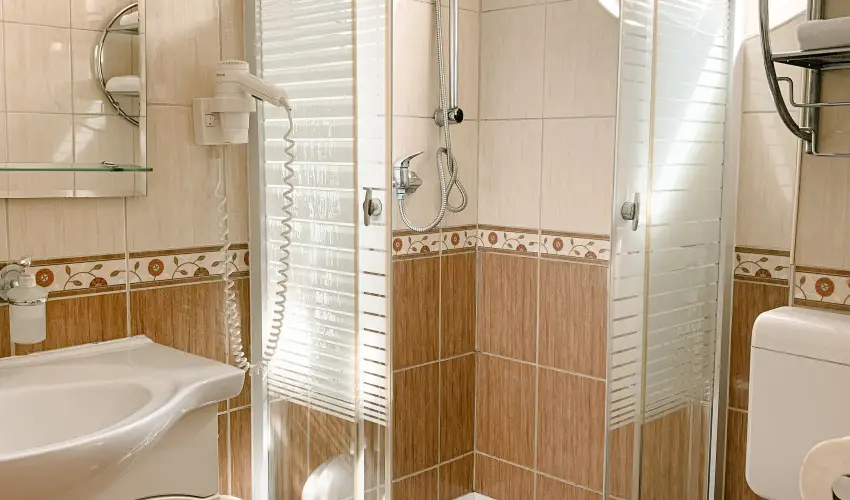 Hotel Korona Wellness, Rendezvny & Borhotel Eger Eger - Oktber 23. (min. 3 j)