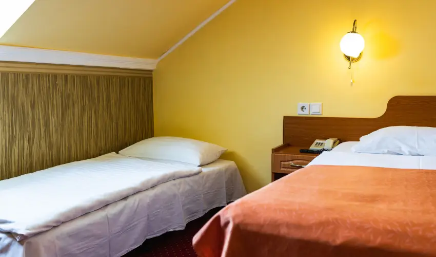 Hotel Korona Wellness, Rendezvny & Borhotel Eger Eger - Oktber 23. (min. 3 j)