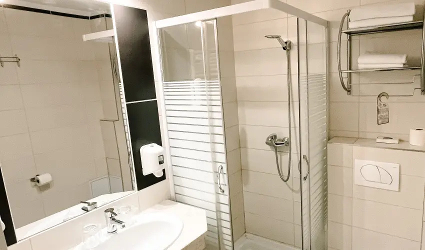 Hotel Korona Wellness, Rendezvny & Borhotel Eger Eger - Oktber 23. (min. 3 j)