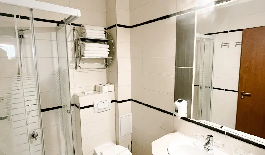 Hotel Korona Wellness, Rendezvny & Borhotel Eger Eger - Oktber 23. (min. 3 j)