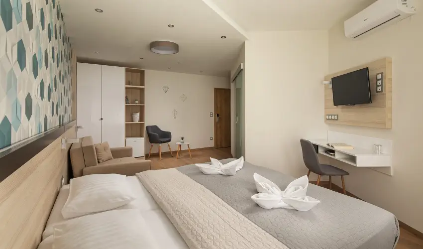 Kristly Hotel Keszthely - Oktber 23.