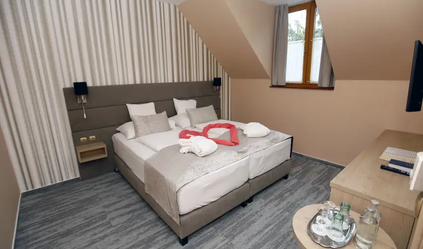 Hotel Laroba Alsrs - Oktber 23. (min. 2 j)