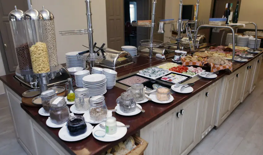 Hotel Laroba Alsrs - Oktber 23. (min. 2 j)