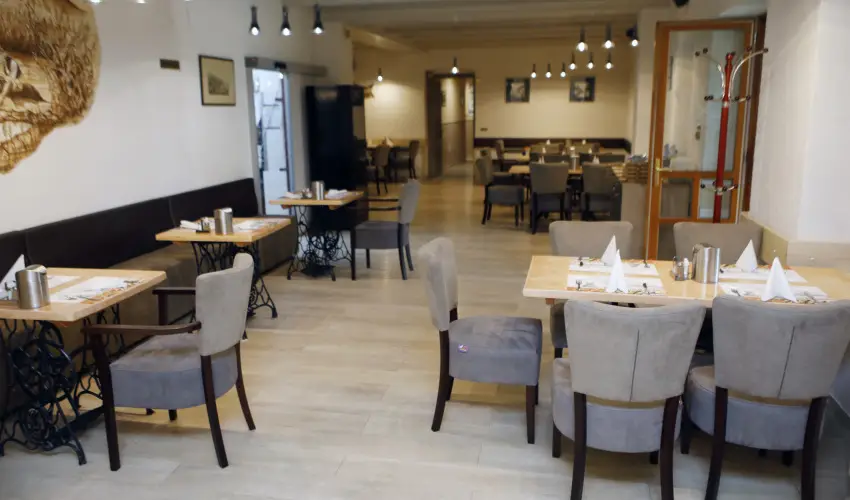 Hotel Laroba Alsrs - Oktber 23. (min. 2 j)