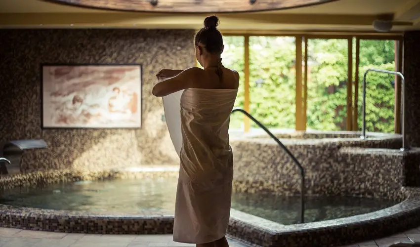 Hotel Laroba Alsrs - Oktber 23. (min. 2 j)