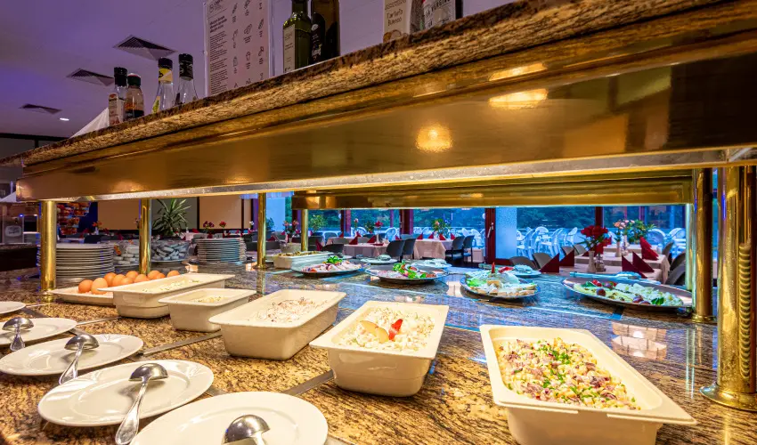 Hotel Lvr Sopron - Oktber 23.  (min. 2 j)