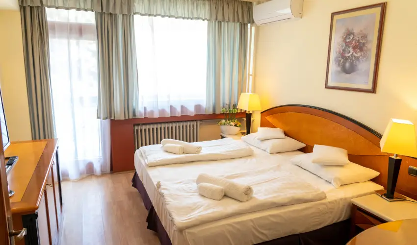 Majerik Hotel Hvz - Oktber 23.