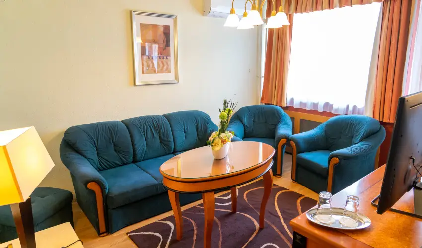 Majerik Hotel Hvz - Oktber 23.