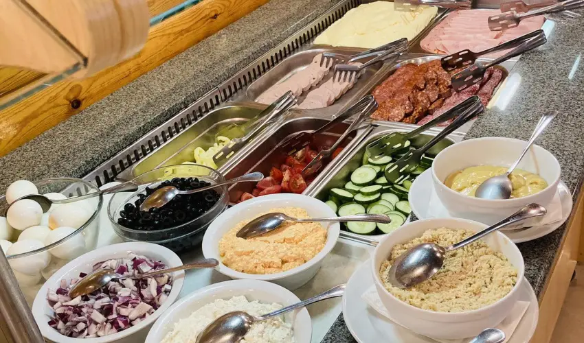 Majerik Hotel Hvz - Oktber 23.