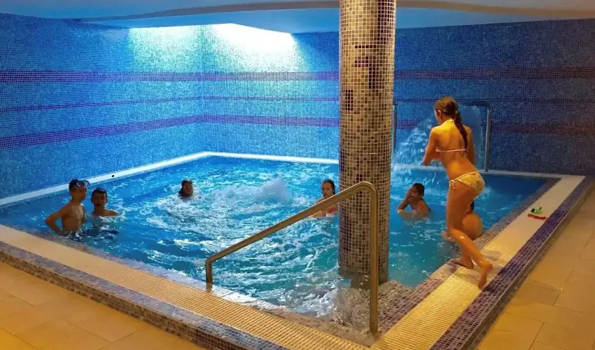 Sndor Hotel Pcs - Oktber 23. 