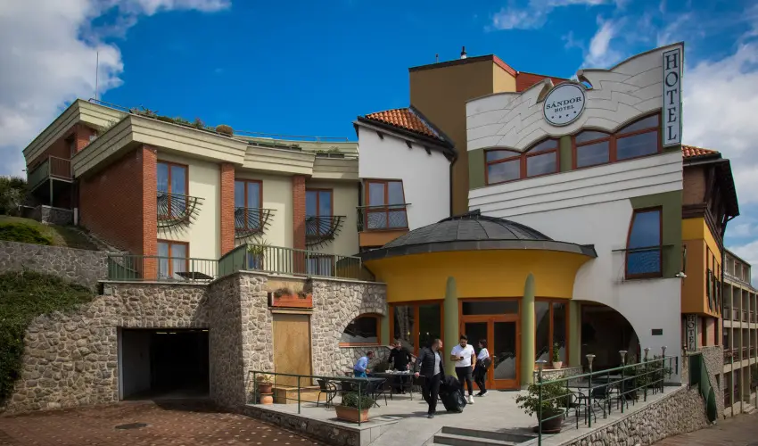 S�ndor Hotel P�cs - Okt�ber 23. 