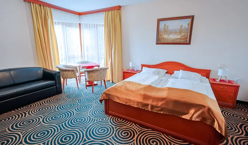 S�ndor Hotel P�cs - Okt�ber 23. 