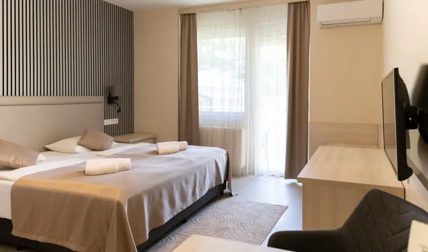 Hotel Napf�ny Zalakaros - Okt�ber 23. (min. 3 �j)