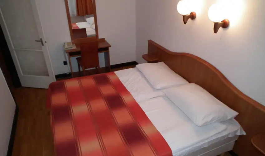 Hotel Napsugr Hvz Hvz - Oktber 23. 