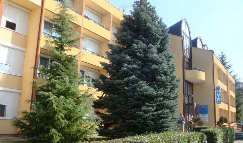 Hotel Napsugr Hvz Hvz - Oktber 23. 