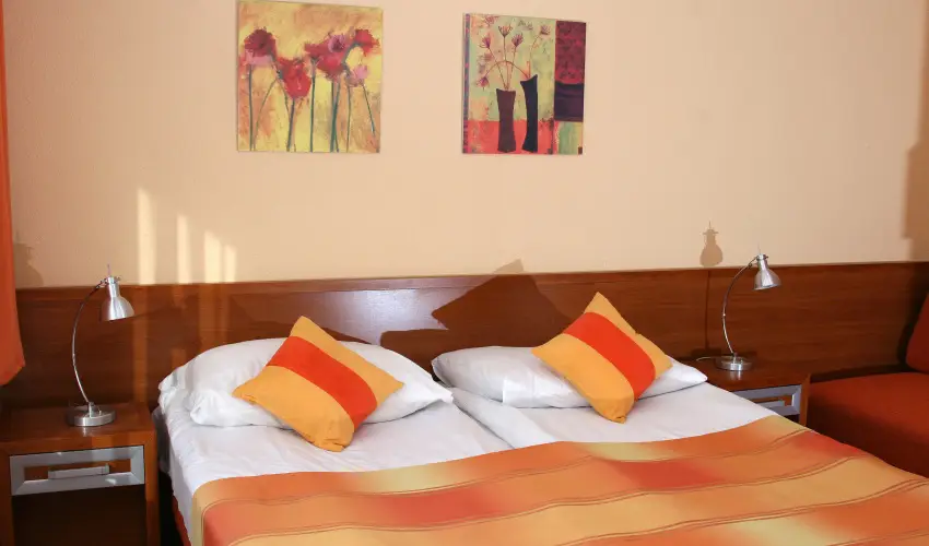 Hotel Napsugr Hvz Hvz - Oktber 23. 