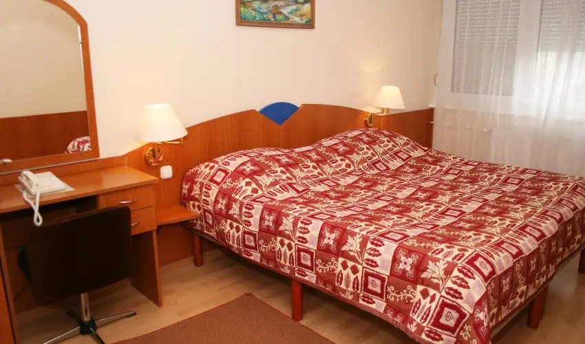 Hotel Napsugr Hvz Hvz - Oktber 23. 