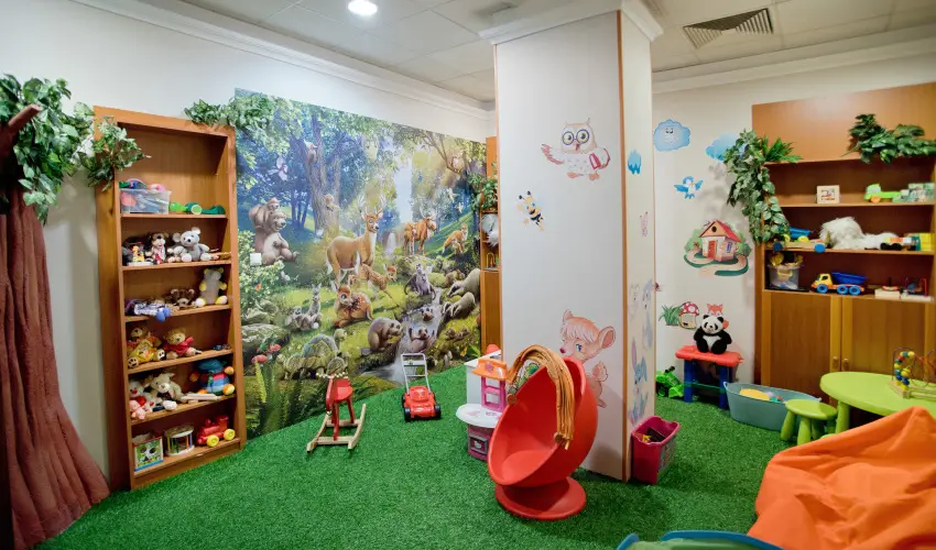 Palace Hotel  Hvz - Oktber 23. - teljes elrefizetssel