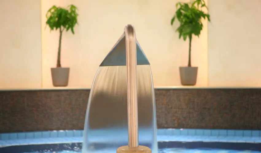 Palace Hotel  Hvz - Oktber 23. - teljes elrefizetssel