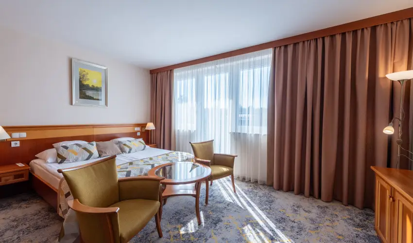 Palace Hotel  H�v�z - Okt�ber 23. 