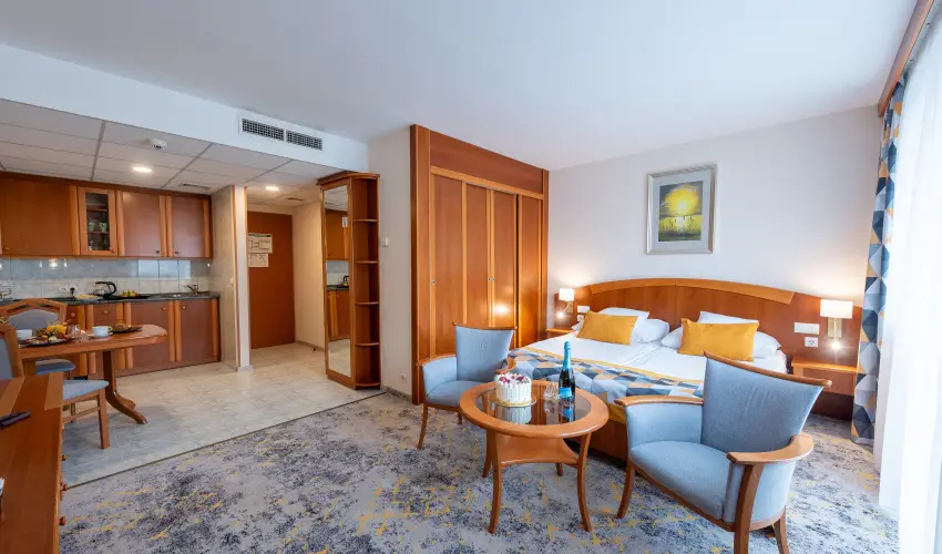 Palace Hotel  H�v�z - Okt�ber 23. 