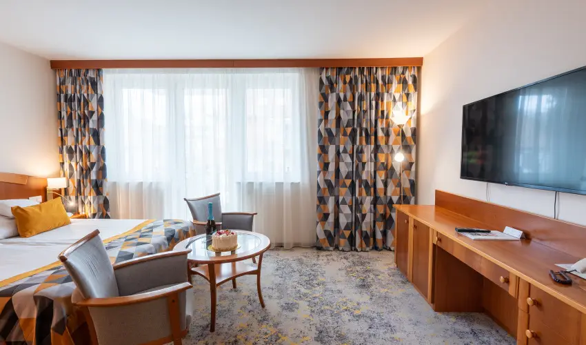 Palace Hotel  H�v�z - Okt�ber 23. 