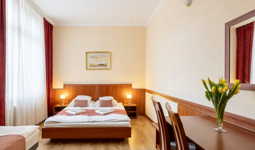 Hotel Pannonia Miskolc - Okt�ber 23.