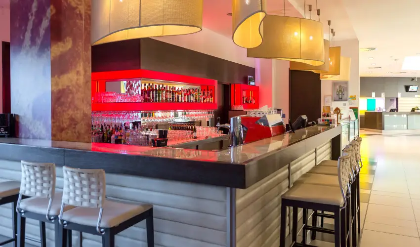 Park Inn by Radisson Srvr Resort & Spa Srvr - Oktber 23. (min. 3 j)