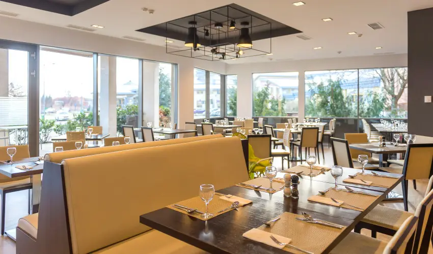 Park Inn by Radisson Srvr Resort & Spa Srvr - Oktber 23. (min. 3 j)