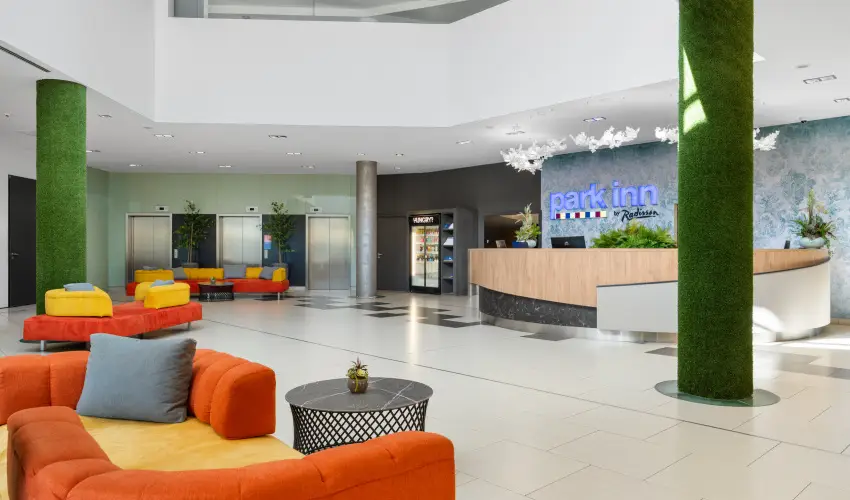 Park Inn by Radisson S�rv�r Resort & Spa S�rv�r - Okt�ber 23. (min. 3 �j)